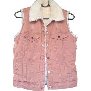 Distressed Guilded Intent super soft faux fur lined vest size small